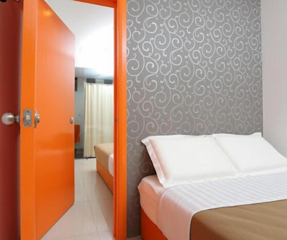 קואלה לומפור 1 Hotel Taman Connaught מראה חיצוני תמונה