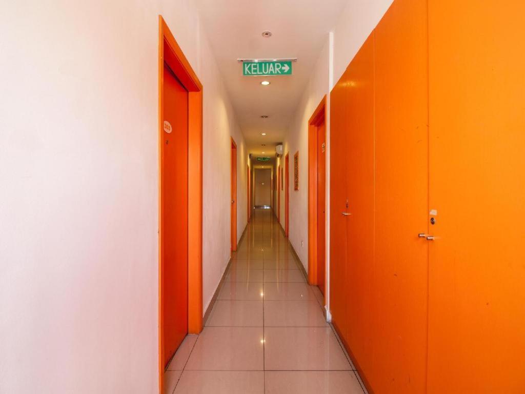 קואלה לומפור 1 Hotel Taman Connaught מראה חיצוני תמונה